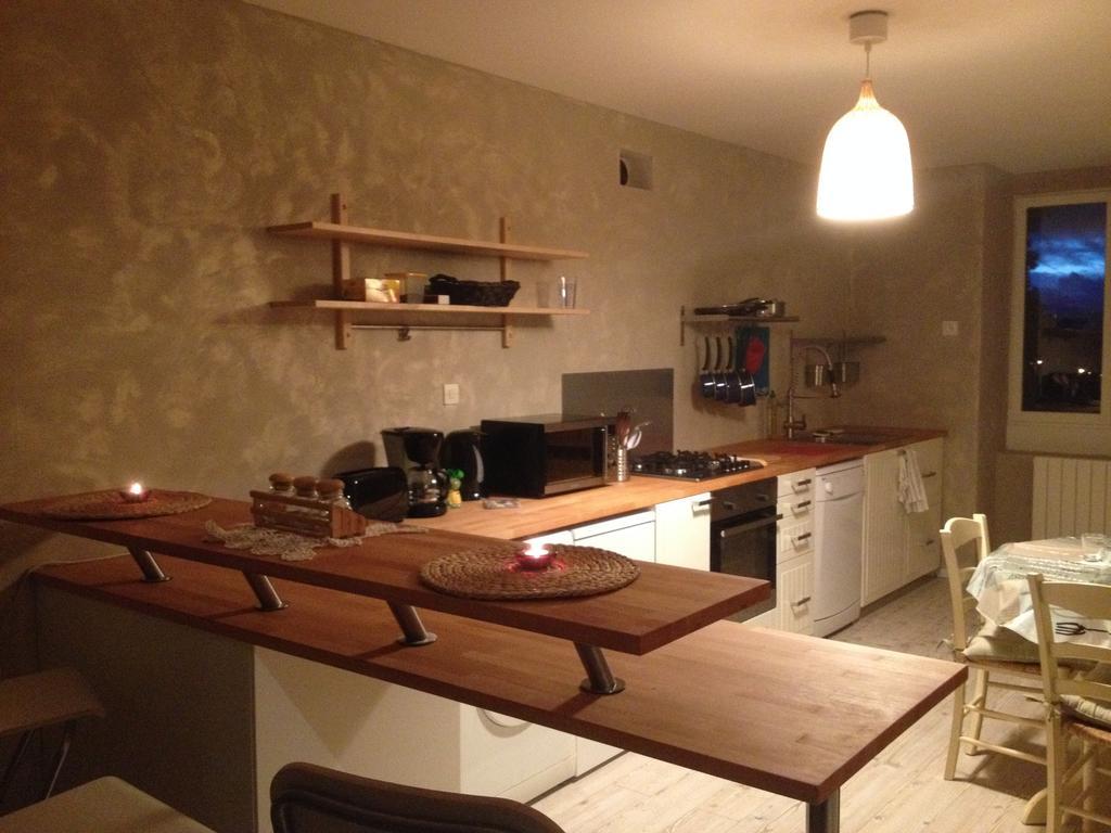 Gite La Parenthese Saint-Hostien Zimmer foto