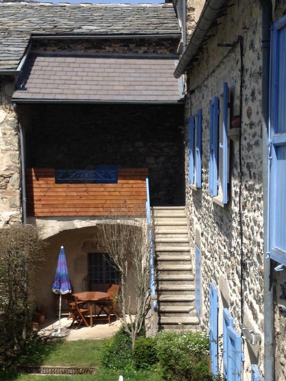 Gite La Parenthese Saint-Hostien Zimmer foto